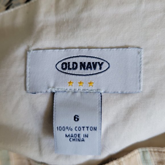 Old Navy A-Line Flowey Skirt with vertical stripes. Size 6 - Picture 3 of 3